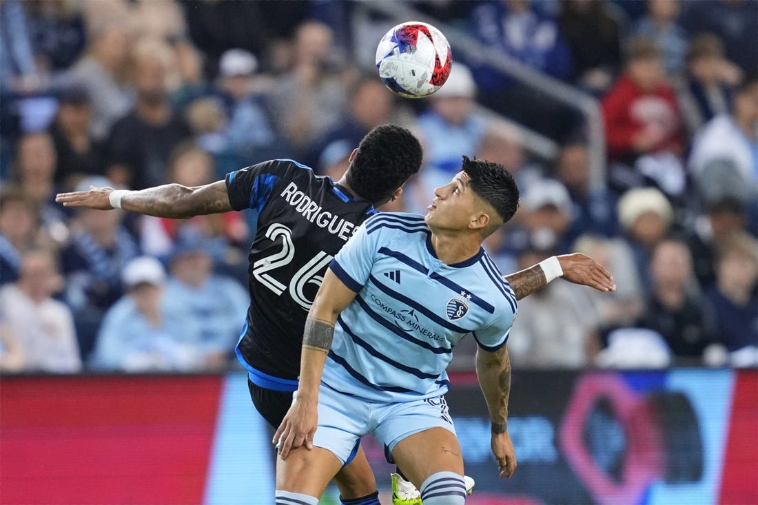 Skc Edge Quakes On Pks After Scoreless Draw Field Level Media