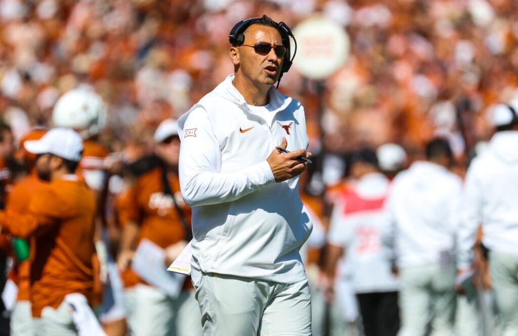 Texas Agrees To Four Year Extension With Hc Steve Sarkisian Field