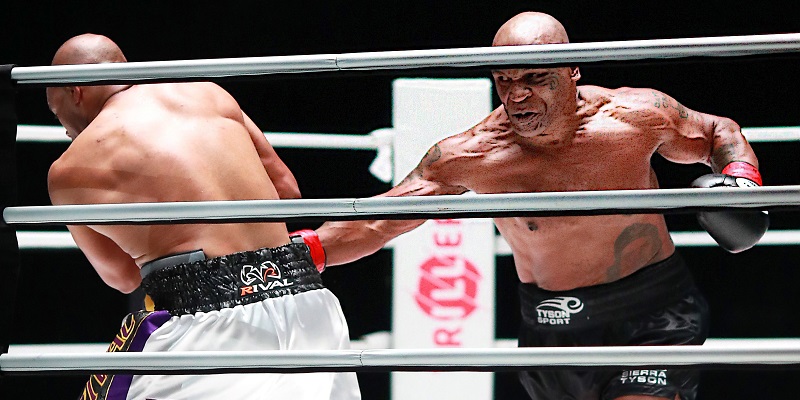 Mike Tyson, Roy Jones Jr.
