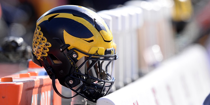 Michigan Wolverines, helmet