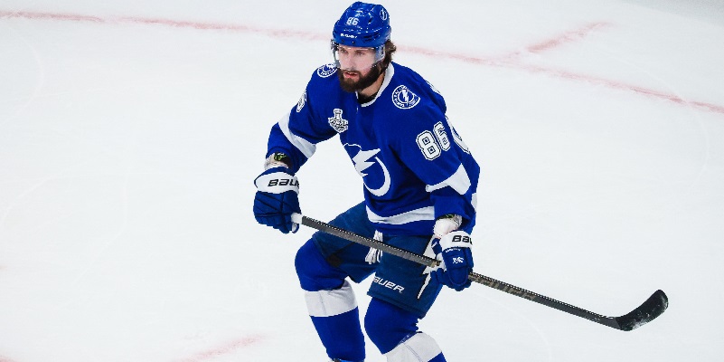 Lightning's Nikita Kucherov to miss regular season with hip injury