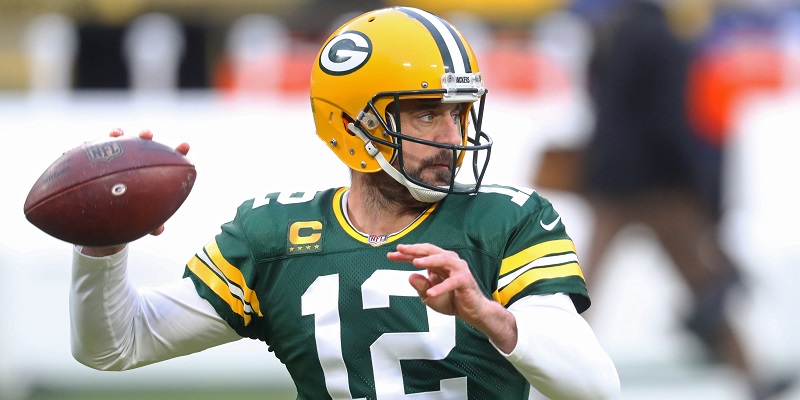 Green Bay Packers: Aaron Rodgers declined contract extension offer