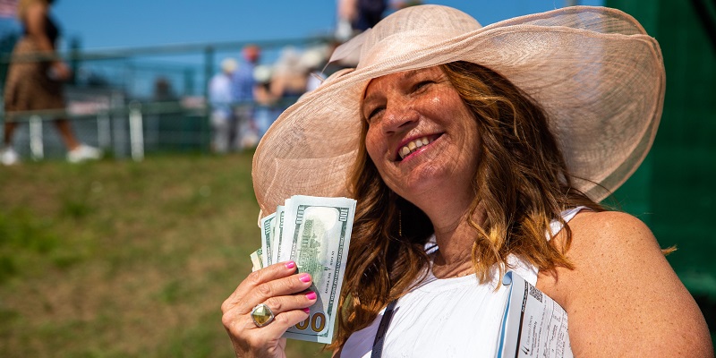 Churchill Downs, wagering, betting