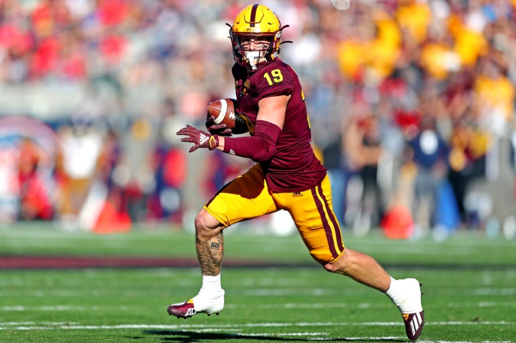 Arizona State LB Eric Gentry, WR Ricky Pearsall enter portal Field