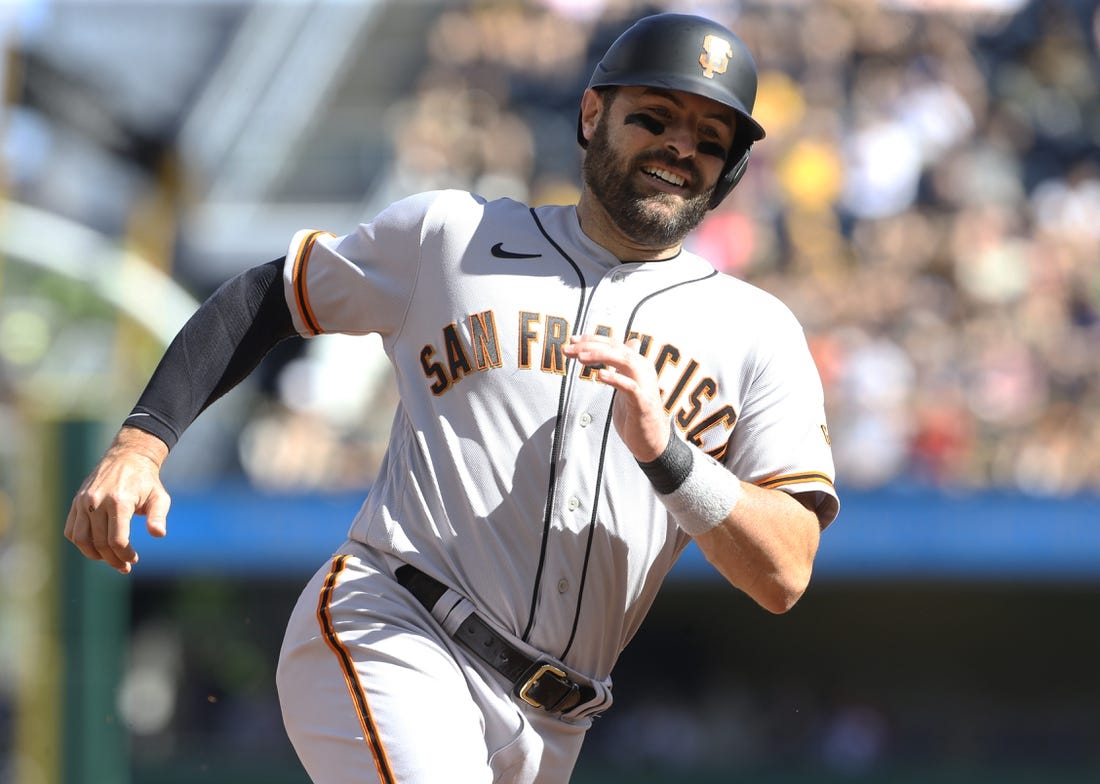 Report: Mariners acquire Casali, Boyd from Giants