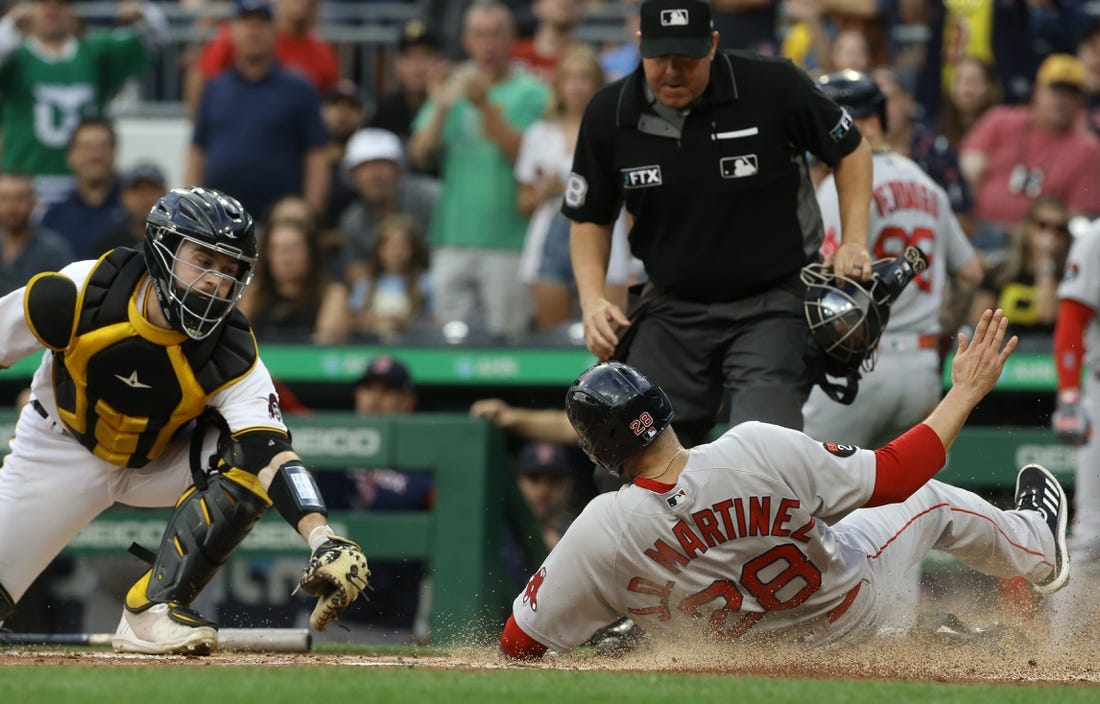 Red Sox: Alex Verdugo's amazing catch extends Boston's winning streak