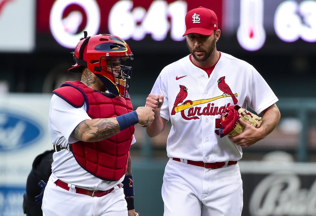 Cardinals: It's official, Adam Wainwright made a mistake coming