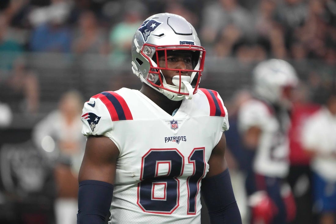 Pats rework Jonnu Smith's deal, clear 5.31M in cap space Field Level