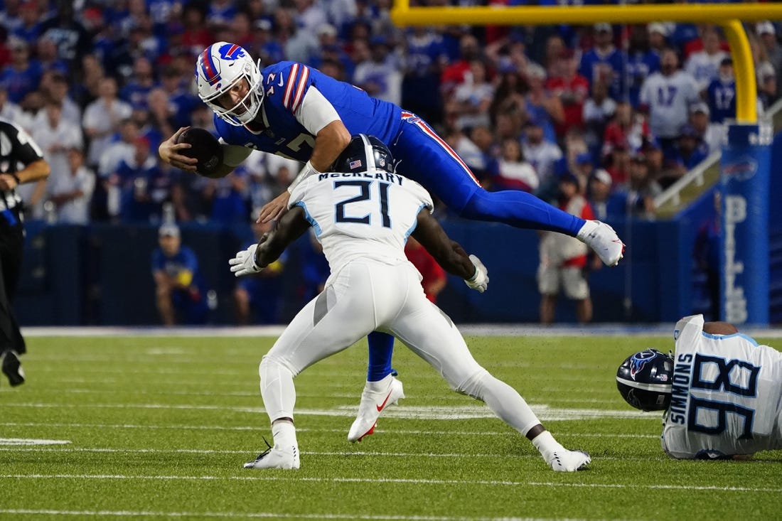 Josh Allen tosses 4 TDs as Bills crush Titans Field Level Media