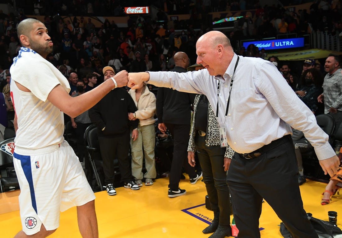 Clippers Owner Steve Ballmer Tops Forbes List Again - Field Level Media ...