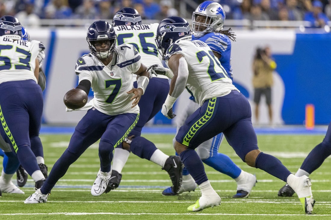 Geno Smith leads Seahawks past Lions in high-scoring affair - Field ...