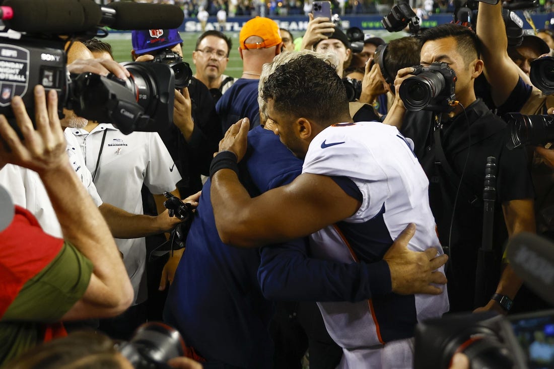 Russell Wilson denies asking Seahawks to fire Pete Carroll, GM Field