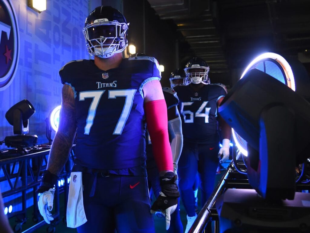 Taylor Lewan Expects To Be Released In Coming Weeks, Wants To Be Back With  Titans 