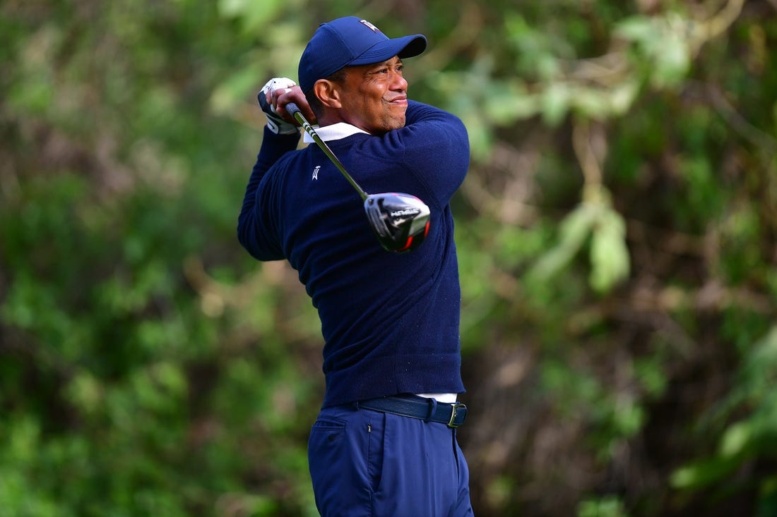 Tiger Woods makes cut at Genesis Invitational Field Level Media