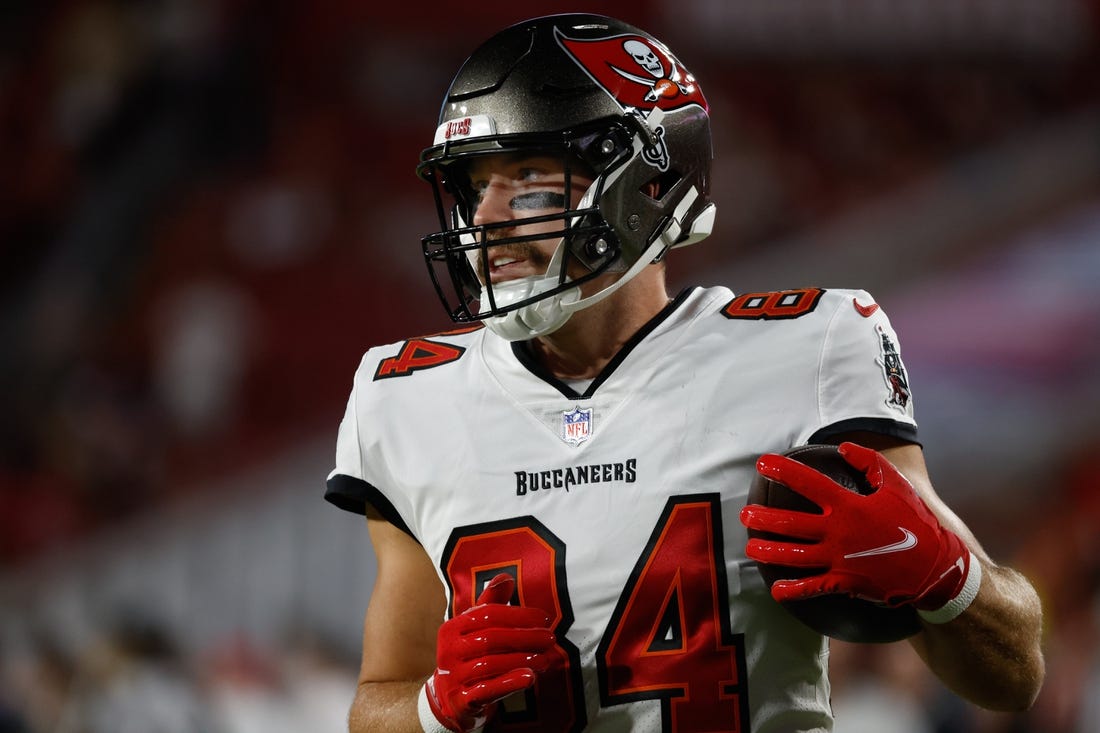 Report: Buccaneers to release TE Cameron Brate - Field Level Media ...