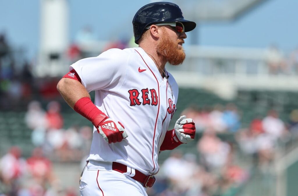 Red Sox's Justin Turner feels 'fortunate' after taking pitch to face,  getting 16 stitches 