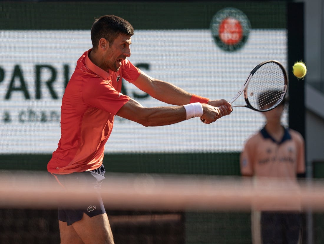 Carlos Alcaraz, Novak Djokovic prevail to set up semifinal showdown ...