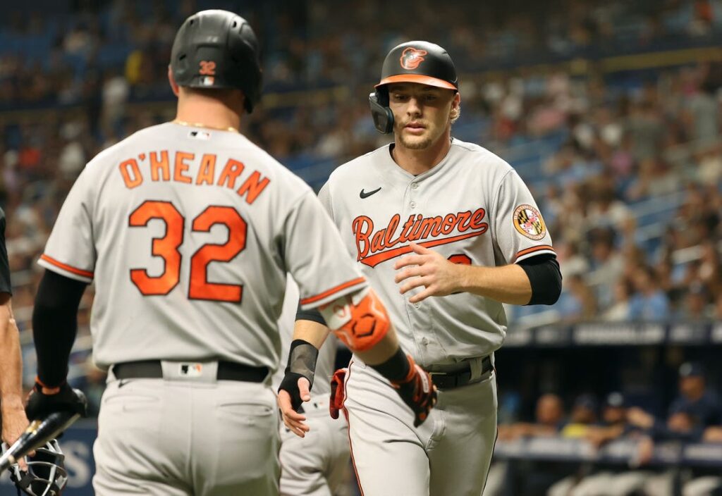 Home after losing road trip, Orioles meet Mariners