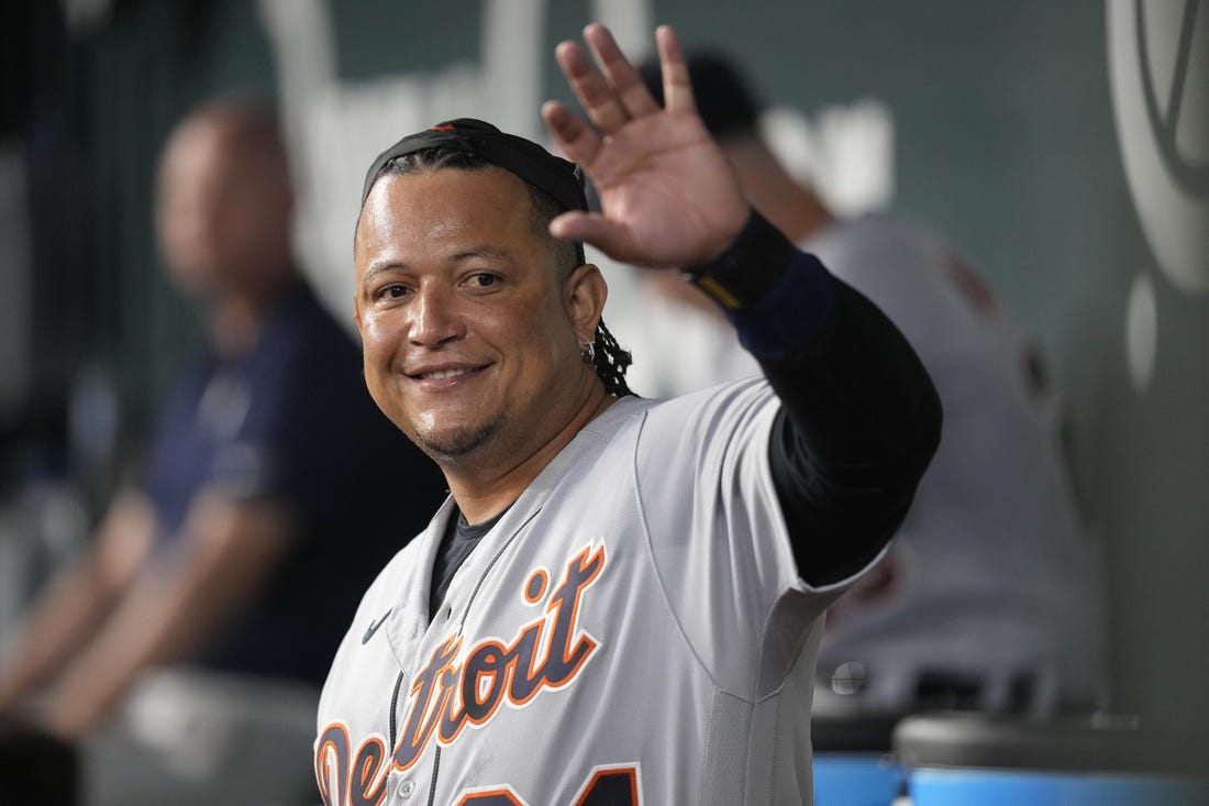 Tigers' Miguel Cabrera makes farewell visit to Colorado