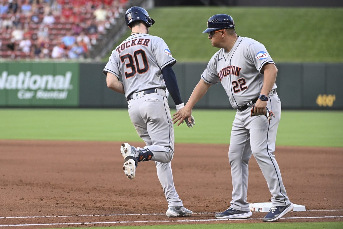 Abreu's MLB-leading 29th home run lifts White Sox, Pro Sports