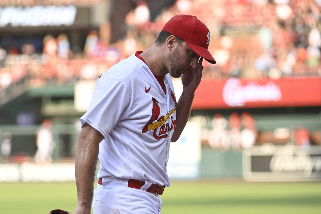 Adam Wainwright K's 3 batters, 07/08/2022