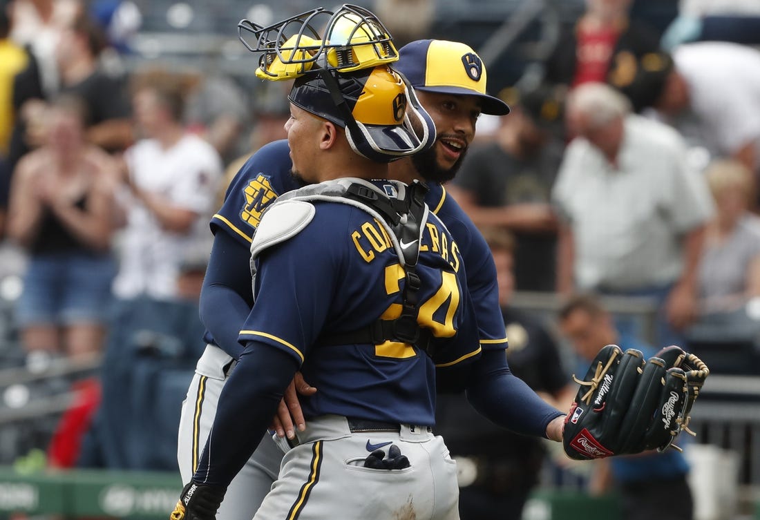 MLB: Chicago Cubs at Milwaukee Brewers, Fieldlevel