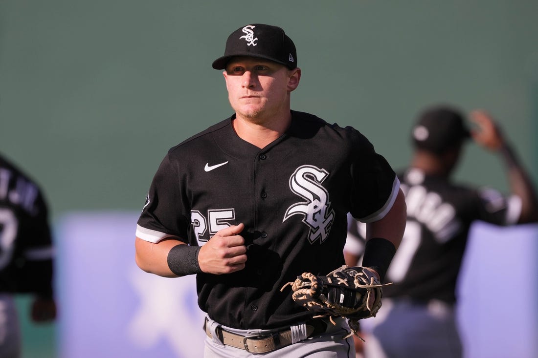 White Sox 1B Andrew Vaughn getting X-rays on foot