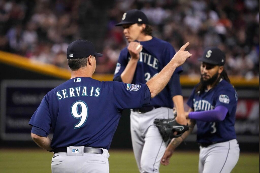 Chris Flexen takes on A's in his Rockies debut