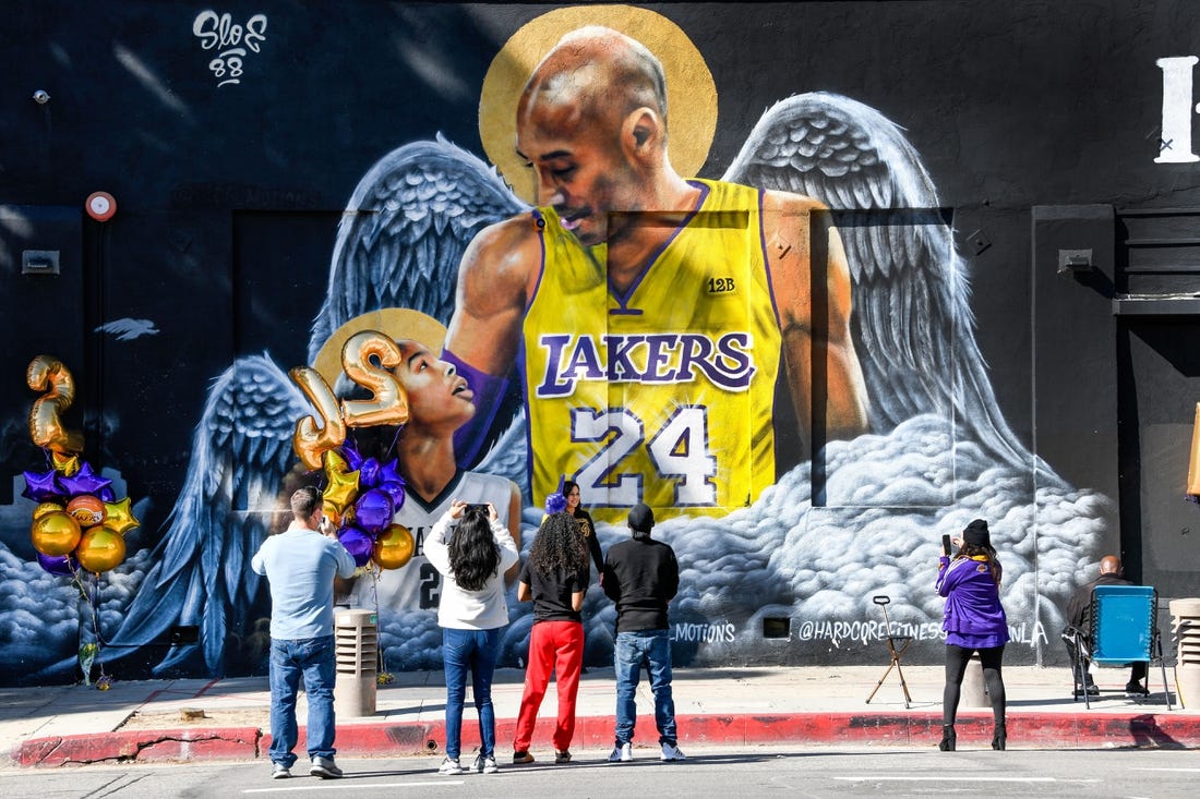 Los Angeles Lakers to unveil Kobe Bryant statue outside their arena on Feb.  8