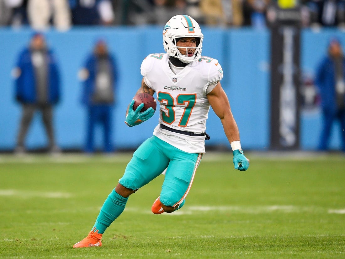 Minnesota Vikings to sign ex-Miami Dolphins running back Myles Gaskin 