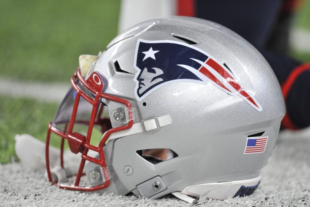 Patriots: Pierre Strong Jr. traded to Browns for Tyrone Wheatley Jr.