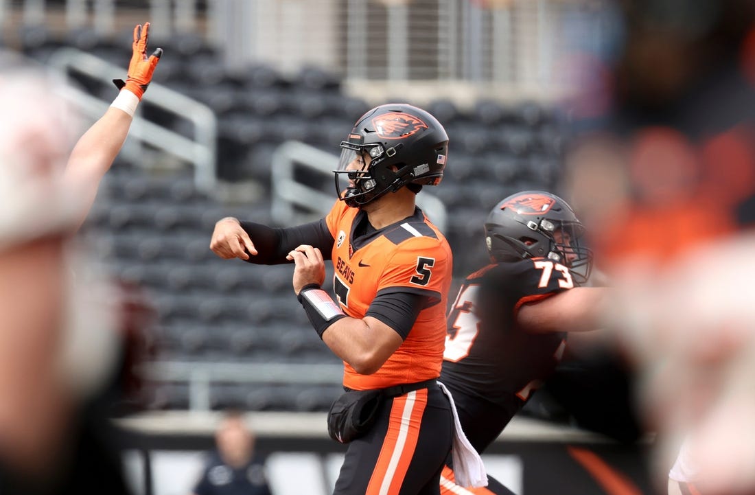 True Freshman Trevor Lawrence Earns Clemson's Starting Quarterback Job