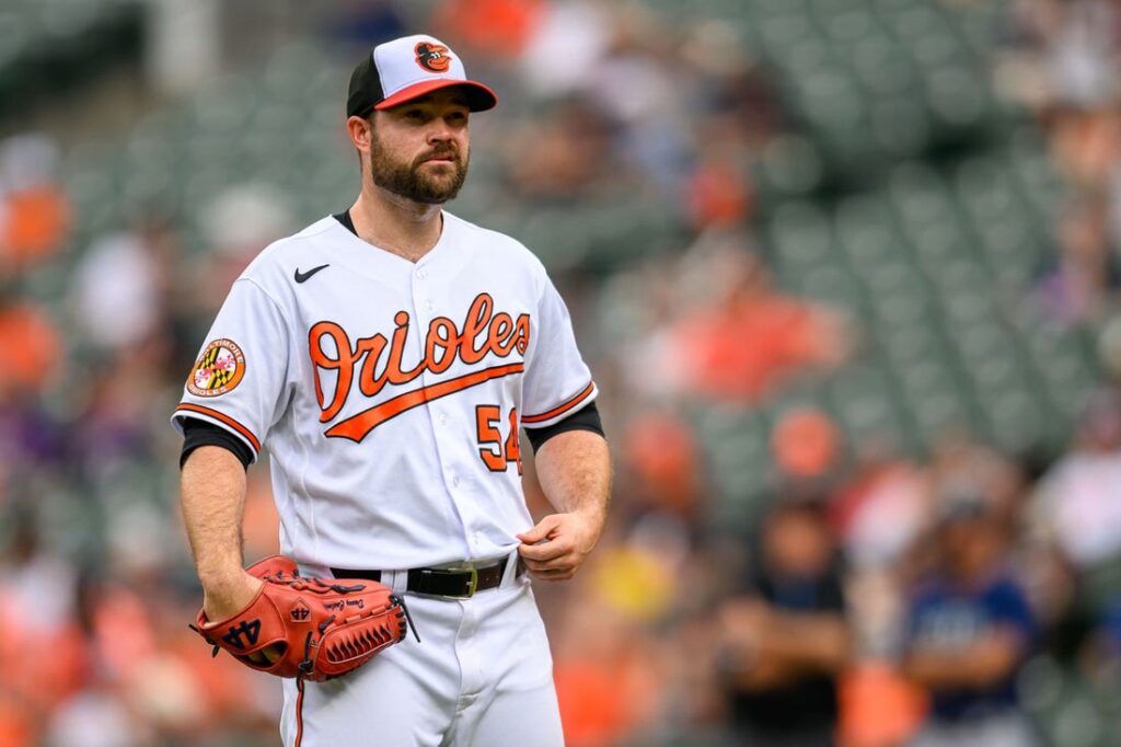 Orioles OF Cedric Mullins leaves game in 2nd inning with right quadriceps  tightness