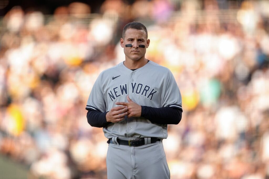 Yankees place Anthony Rizzo on the injured list with post-concussion  syndrome