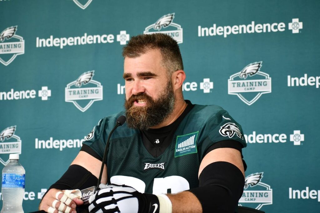 Eagles' Jason Kelce apologizes for 'cheap shot' that sparked melee during  joint practice with Colts