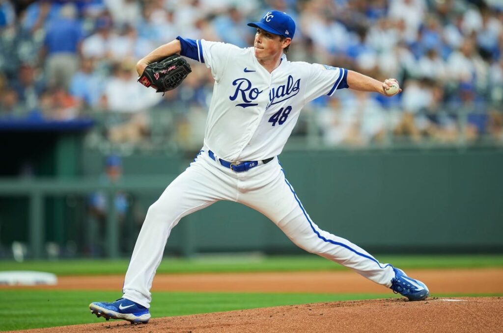 Royals trade Ryan Yarbrough to Dodgers