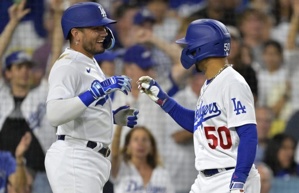 Mookie Betts homers again as Dodgers beat Marlins 8-1