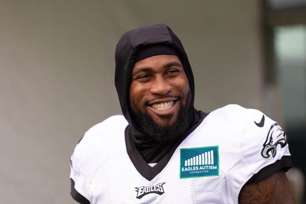 Eagles' Haason Reddick To Undergo Thumb Surgery