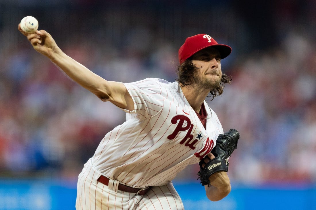 With Hamels in Control, Phillies Beat Dodgers to Reach World Series - The  New York Times