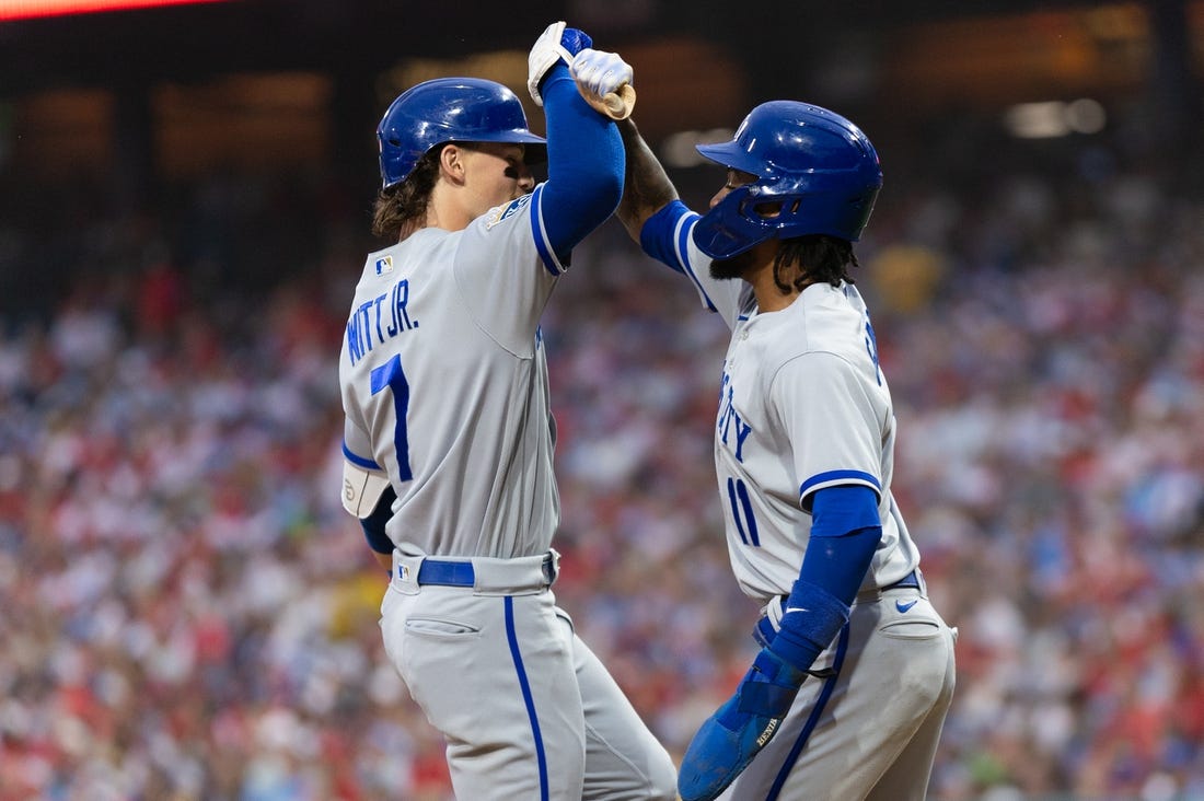 Witt Jr. Stays Hot  Royals Secure Series 