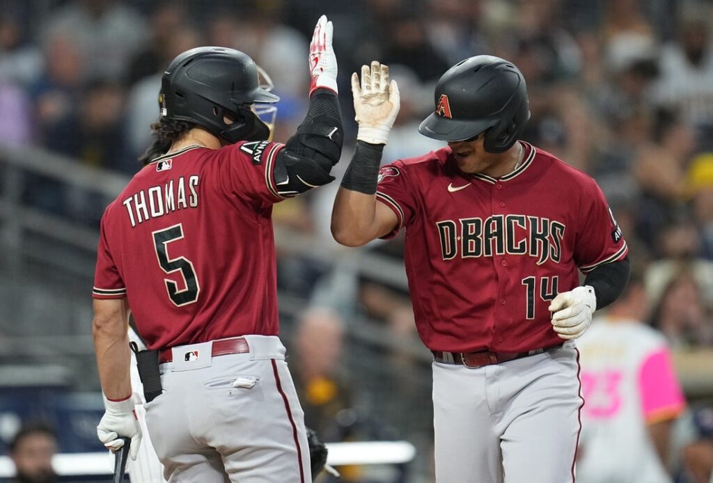 Byron Buxton homers in his first 2 at-bats as the Twins beat Lance