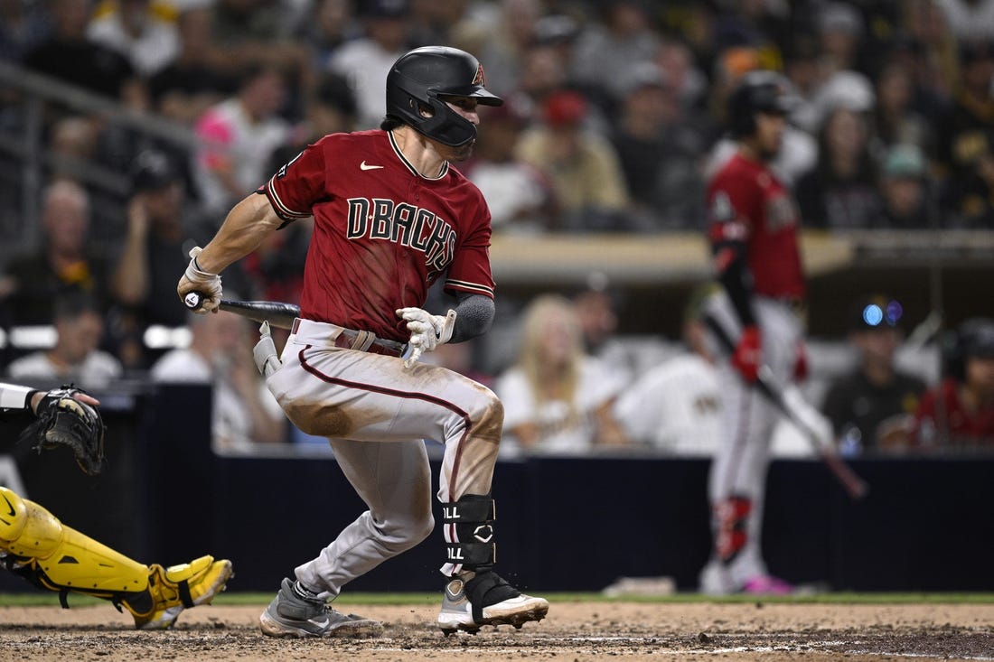 D-backs coast by Padres to sweep doubleheader