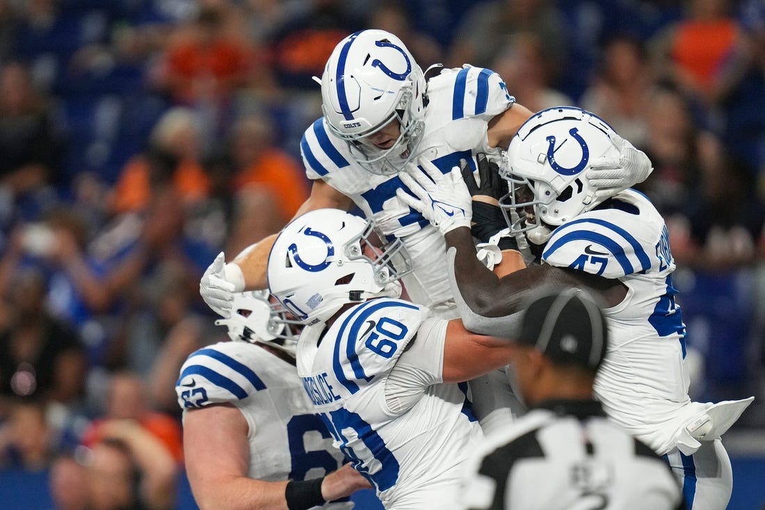 NFL roundup: Indianapolis Colts use big fourth quarter to storm past  Chicago Bears