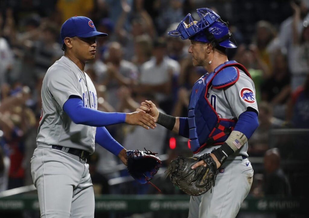 MLB rumors: Giants sign veteran infielder Wilmer Flores to two-year  contract extension 