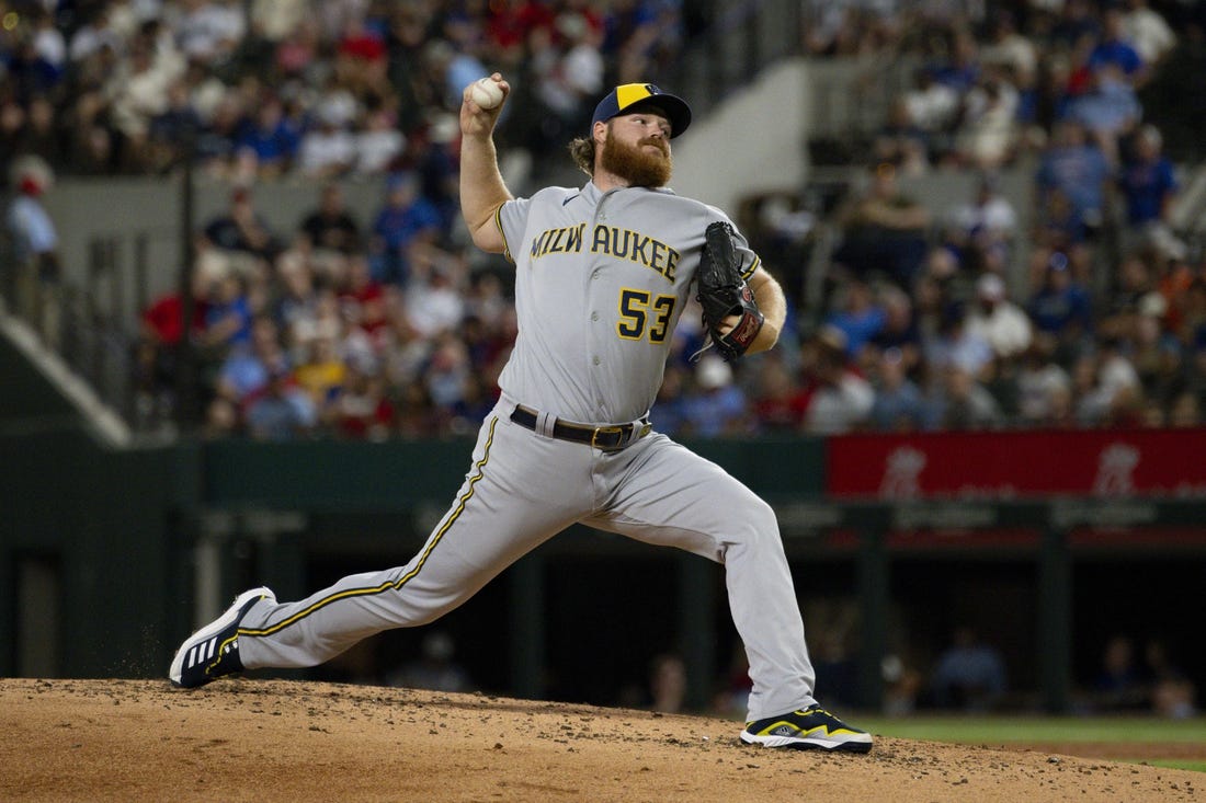 Brewers 3, Cubs 1: Milwaukee wins NL Central title at Wrigley Field