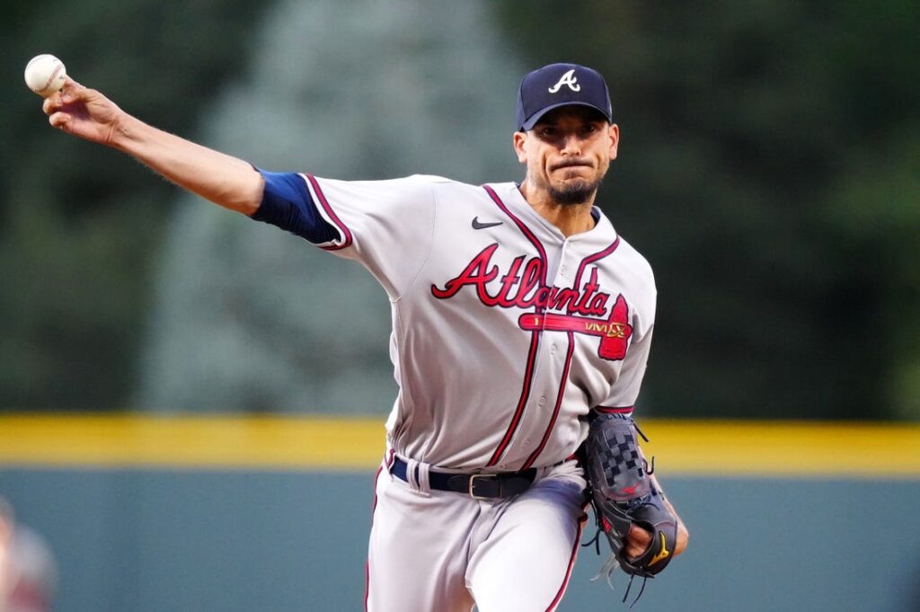 The Braves Continue to Bet on Charlie Morton