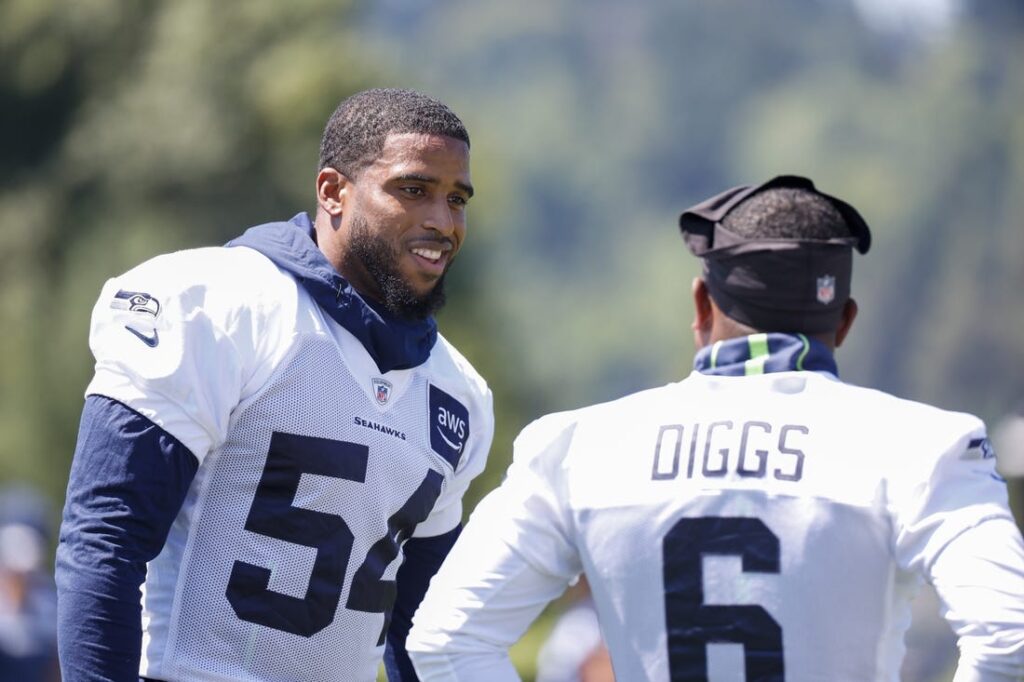 Seahawks host Rams with Seattle's playoff hopes on the line - The