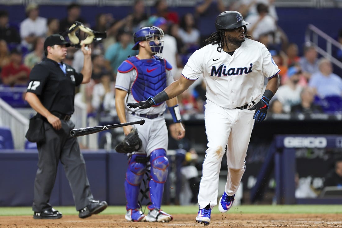 Bryan De La Cruz hits 2-run homer in 8th in Marlins' 6-3 victory over  Dodgers