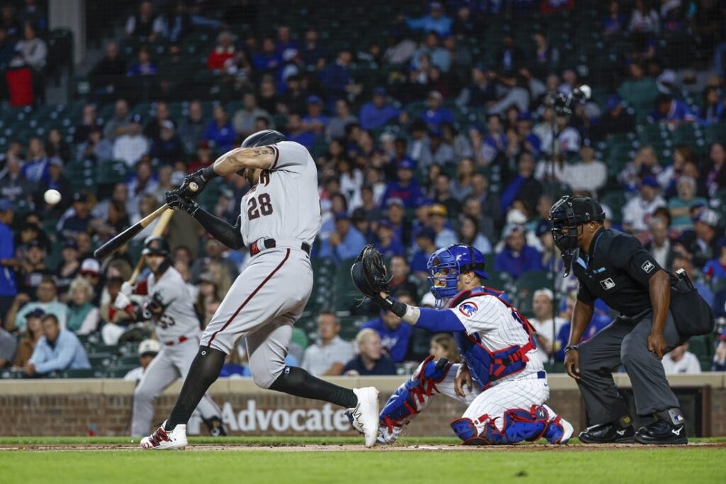 Javier Baez knocks in four as Tigers trounce Angels