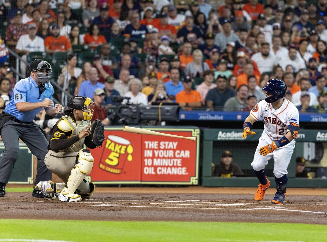 Five-run inning propels Padres to NLDS win over Dodgers - The